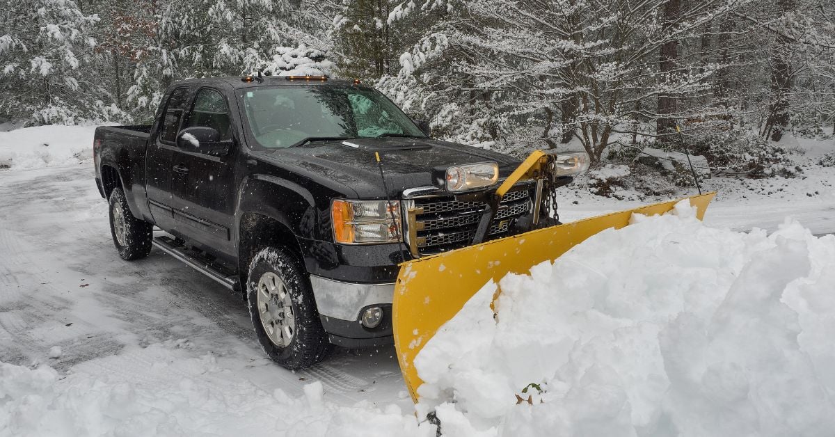 What Spare Parts Should Every Snowplow Driver Have?