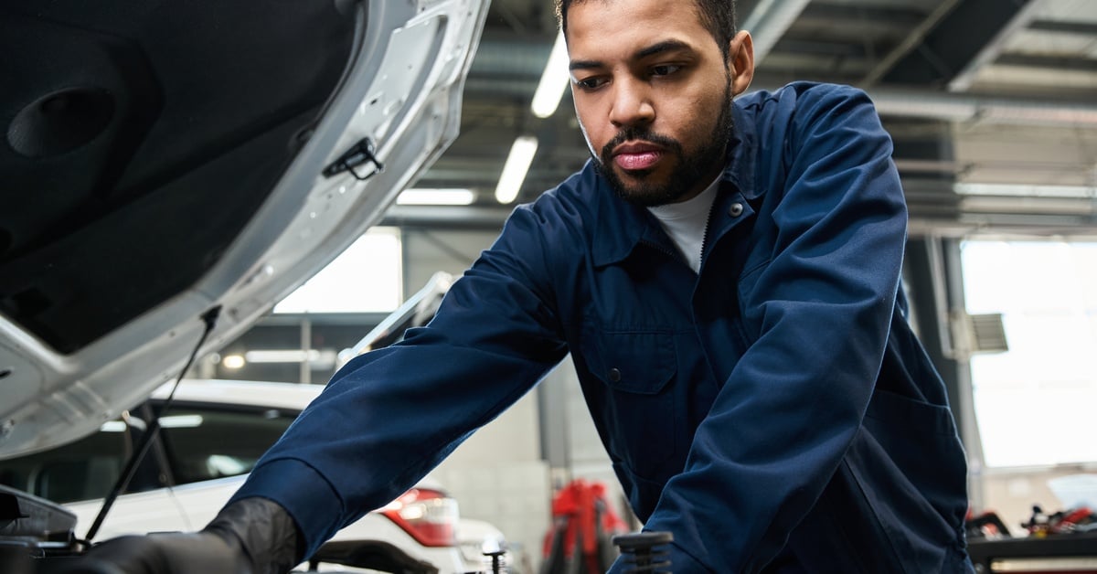 8 Causes of Engine Knocking and What To Do About Them